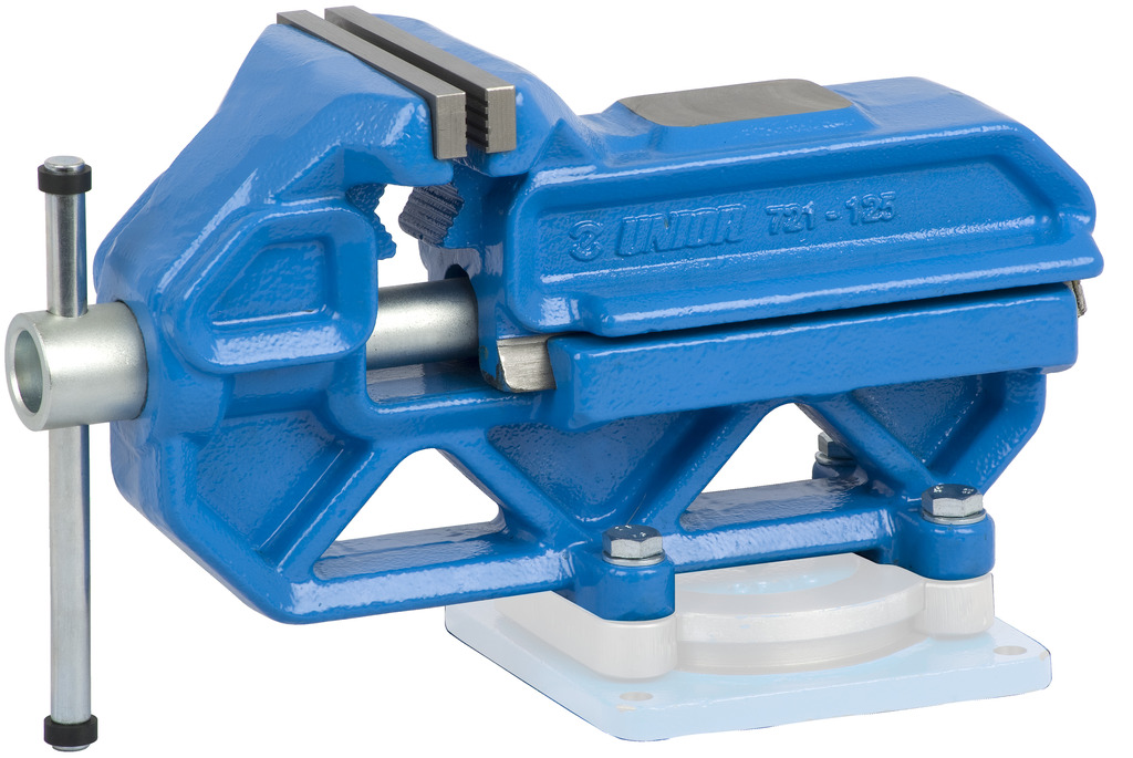 #demo# 721/6-Tornillo de Banco Irongator-125